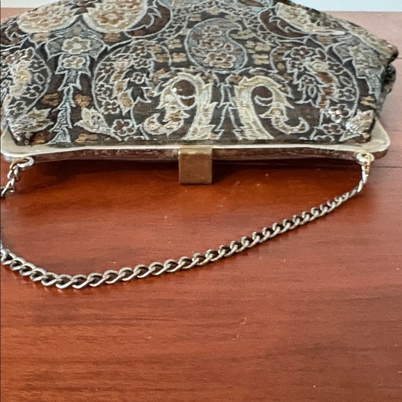 Vintage Tapestry Evening Bag | Chain Handle | Metal Frame - Picture 4 of 7